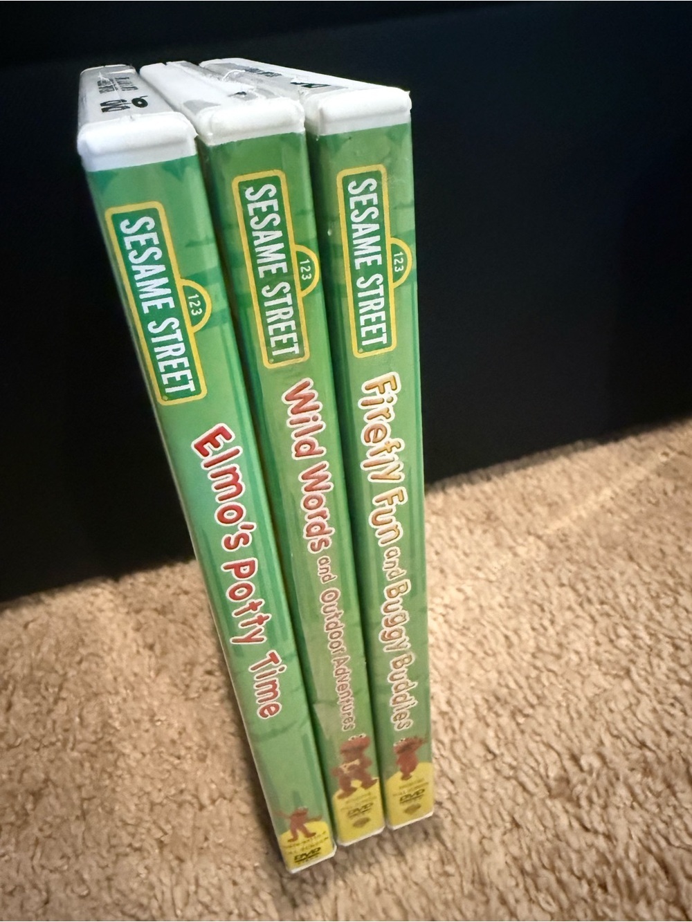 Sesame Street Elmo's Potty Time, Wild Words, Firefly Fun DVDs - Picture 6 of 6